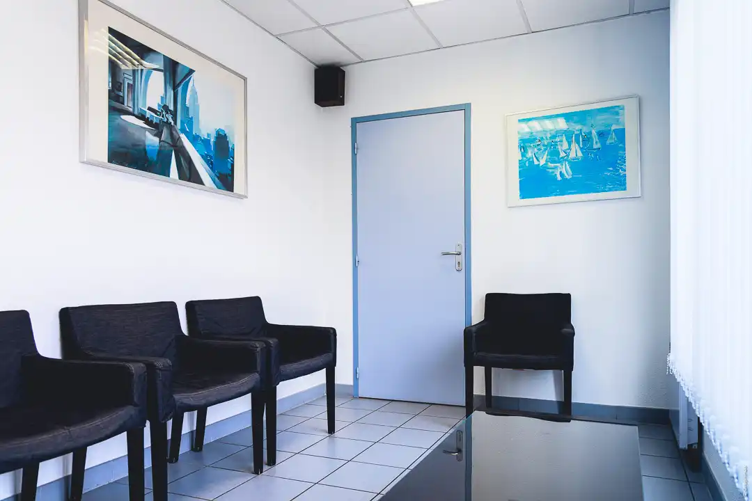 cabinet d'ostéopathie - salle d'attente